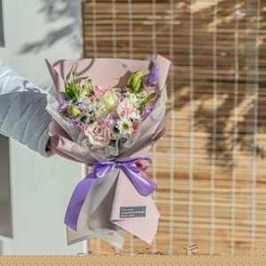 ارسال دسته گل برای نمایندگی کرمان خودرو در کرج