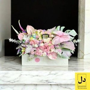 سفارش گل برای تحویل در شیرینی فروشی شهر آفتاب